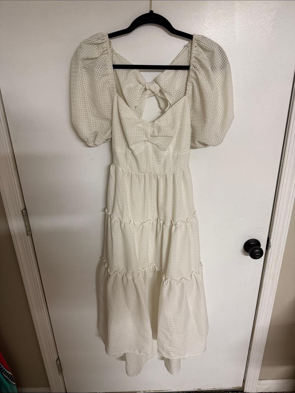 Mustard Seed Cream Puff-Sleeve Tiered Midi Dress with Bow Back
